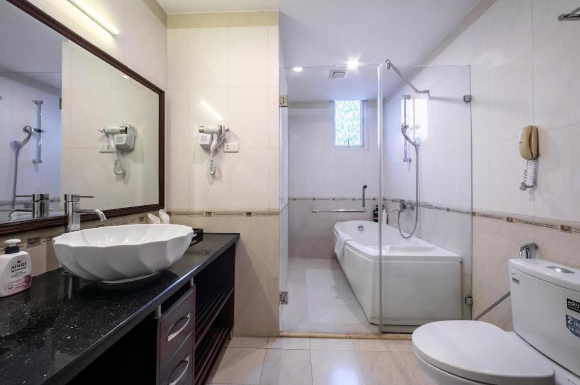 A25 Hotel - 15 Tran Quoc Toan Hanoi Dış mekan fotoğraf
